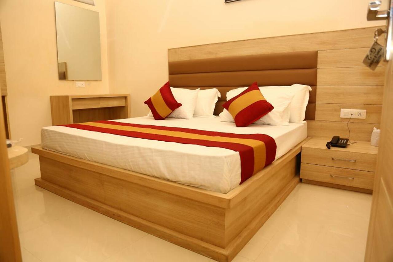 Hotel Temple Inn Amritsar Eksteriør billede